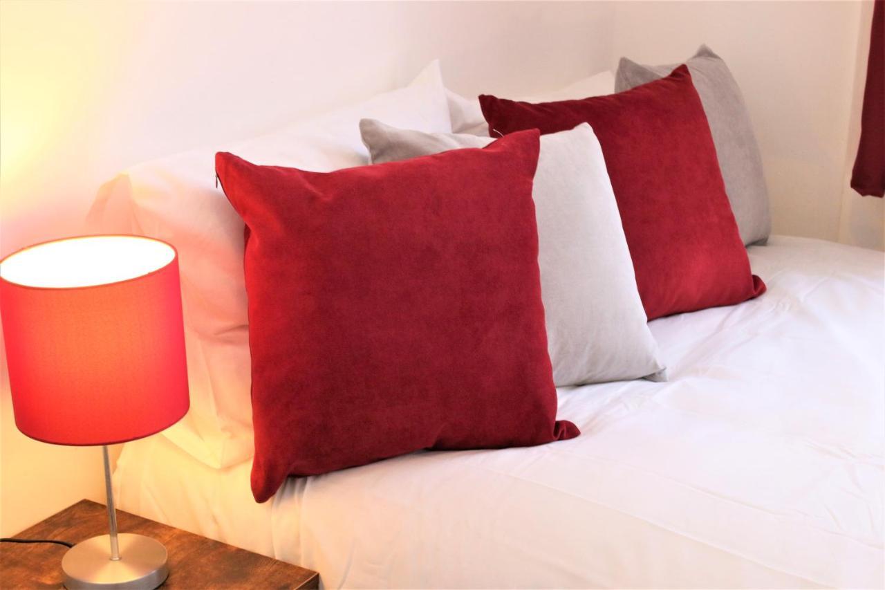 Three Bedroom Townhouse - Free Local Parking - By Property Promise Cardiff Exteriör bild